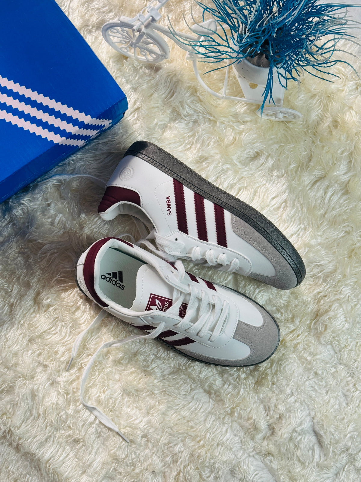 Women's Samba Classic White &amp; Maroon Sneakers