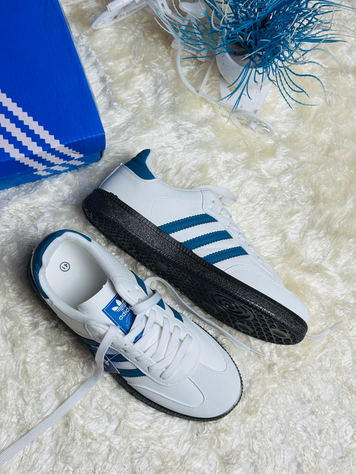 Mens SAMBA OG WHITE ROYAL BLUE (AAA GRADE)